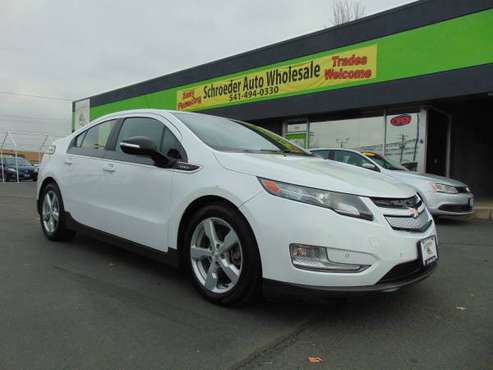 2013 CHEV VOLT LOW MILES - cars & trucks - by dealer - vehicle... for sale in Medford, OR