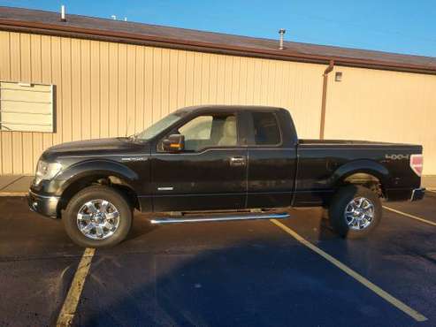 2014 Ford F150 XLT Leather extended cab 4x4 US truck no rust! - cars... for sale in Flushing, MI