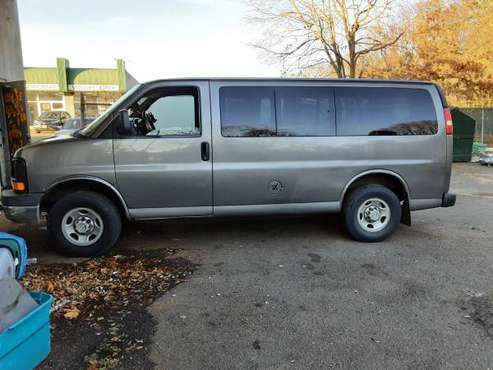 2010 chevy express 3500 6.0l runs mint - cars & trucks - by owner -... for sale in Scranton, PA