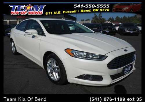 2014 Ford Fusion SE - - by dealer - vehicle automotive for sale in Bend, OR