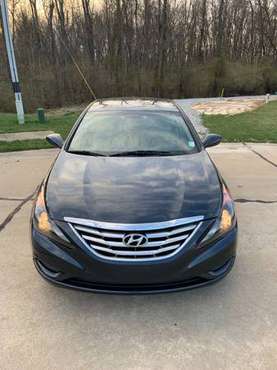 2013 Hyundai Sonata - - by dealer - vehicle automotive for sale in Maryville, MO