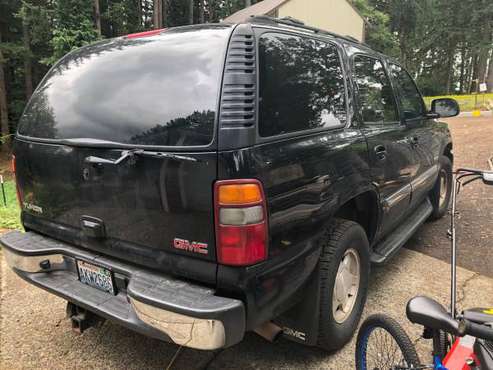 GMC Yukon, 3rd row seating, leather for sale in Camas, OR
