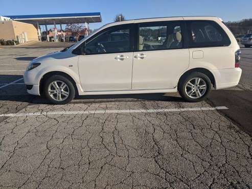 04 Mazda MPV LX (One Owner) - cars & trucks - by owner - vehicle... for sale in St. Charles, MO