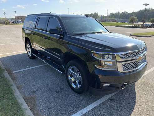 Nice 2016 Suburban LT with Lux Package - cars & trucks - by owner -... for sale in Dothan, AL