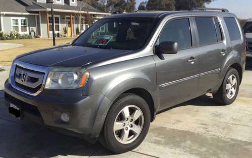 2011 Honda Pilot - cars & trucks - by owner - vehicle automotive sale for sale in Parlier, CA