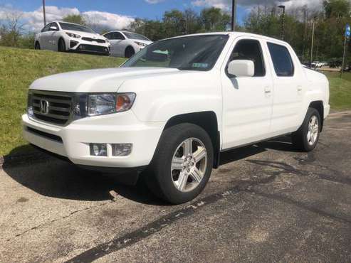 2014 Honda Ridgeline AWD, Roof, Leather, Super Clean! - cars & for sale in Duquesne, PA
