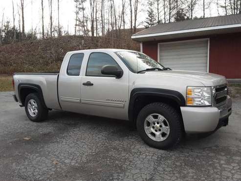 2009 Chevrolet Silverado 1500 Ex Cab 4x4 - cars & trucks - by owner... for sale in Boonville, NY