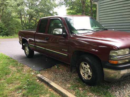 2001 CHEVY SILVERADO 4WD EXT CAB RUNS GREAT GOOD CONDITION for sale in Biddeford, ME
