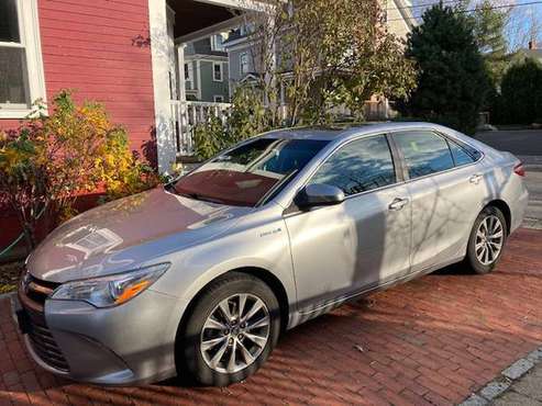 2015 Toyota Camry Hybrid XLE Low Miles - cars & trucks - by owner -... for sale in Manchester, MA