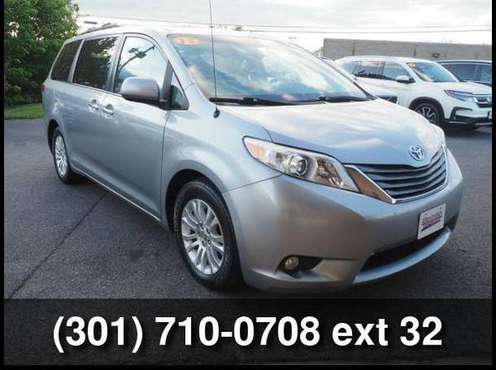 2013 Toyota Sienna XLE 7-Passenger Auto Access Seat for sale in Frederick, MD