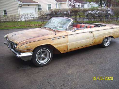 1961 BUICK LESABRE CONVERTIBLE SURVIVOR W PATINA - cars & trucks -... for sale in WEBSTER, NY