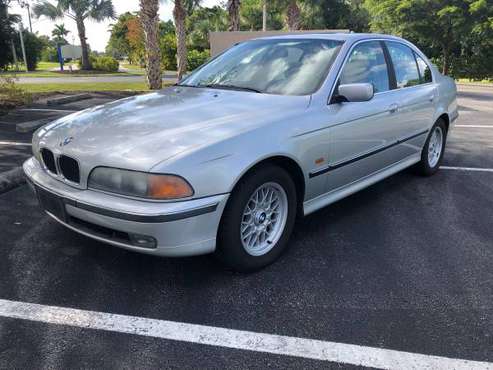 Bmw 528 rare 5 speed - cars & trucks - by dealer - vehicle... for sale in Cape Coral, FL