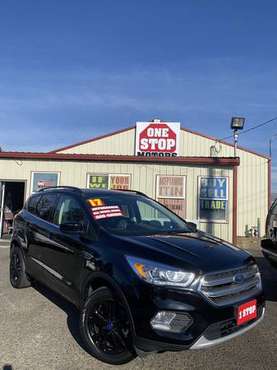 2017 Ford Escape SE 4WD - cars & trucks - by dealer - vehicle... for sale in Yakima, WA