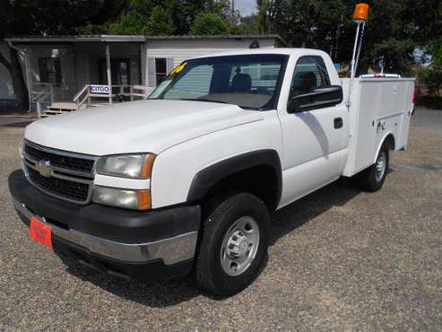 2006 Chevy Silverado 2500 Utility Body One Owner Work Truck!!!! for sale in Pensacola, FL