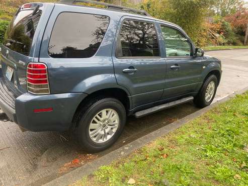 2005 AWD Mercury Mariner - cars & trucks - by owner - vehicle... for sale in Seattle, WA
