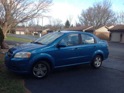 Chevrolet Aveo 2009 - cars & trucks - by owner - vehicle automotive... for sale in Holland , MI