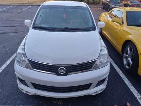 2007 Nissan Versa hatchback mint condition - cars & trucks - by... for sale in Fayetteville, NC