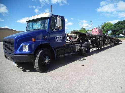 Car Hauler Auto Transport - cars & trucks - by owner - vehicle... for sale in Troy, KY