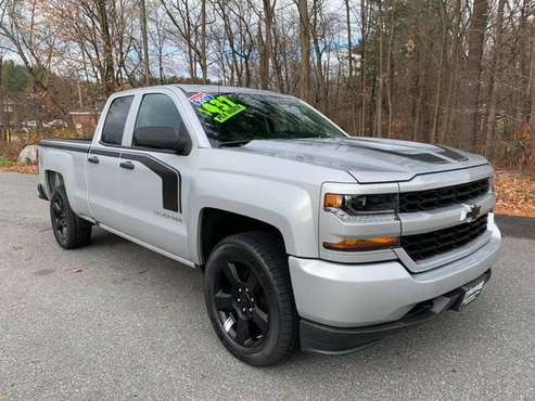 1 Owner 2017 Chevrolet Silverado LT 4x4 Rally edition - 29K Low... for sale in Tyngsboro, MA