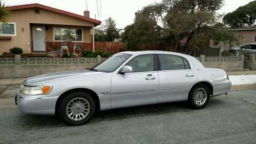 2001 Lincoln Town Car-Cartier for sale in Marina, CA