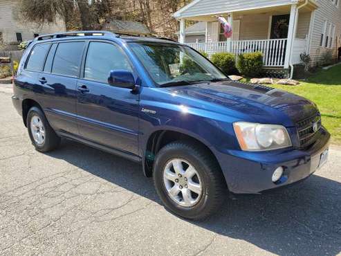 2003 Toyota Highlander Limited 4x4 New Tires And Brakes - cars & for sale in Thomaston, CT