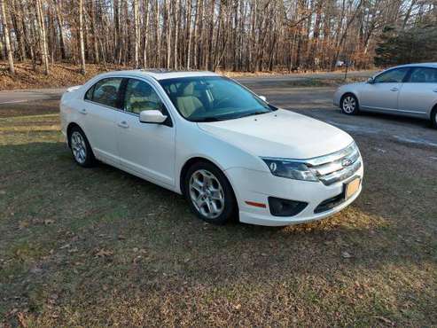 2010 FORD FUSION SE, 6 SPEED MANUAL - cars & trucks - by owner -... for sale in Cambridge, MN