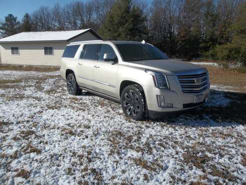 Cadillac Escalade - cars & trucks - by owner - vehicle automotive sale for sale in Hancock, WI