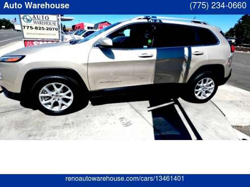 2014 Jeep Cherokee FWD 4dr Latitude - cars & trucks - by dealer -... for sale in Reno, NV