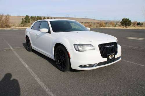 Chrysler 300 - BAD CREDIT BANKRUPTCY REPO SSI RETIRED APPROVED -... for sale in Hermiston, OR