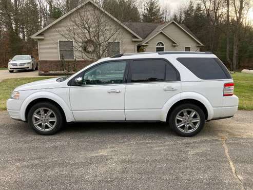 2008 Ford Taurus X Limited FWD - cars & trucks - by owner - vehicle... for sale in Mount Pleasant, MI