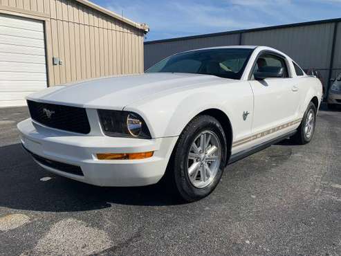 2009 Ford Mustang 46k Miles 45th Anniversary Edition Clean Title Wrnty for sale in Jeffersonville, KY