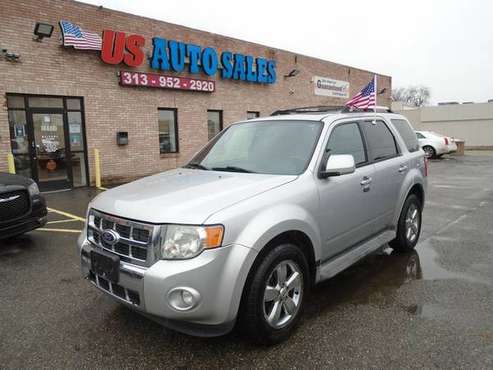 2010 FORD ESCAPE 4 DOOR SPORT UTILITY **JUST IN TIME FOR WINTER** -... for sale in redford, MI