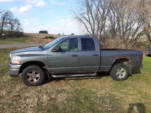 2006 dodge ram 1500 - cars & trucks - by owner - vehicle automotive... for sale in Whitehall, WI