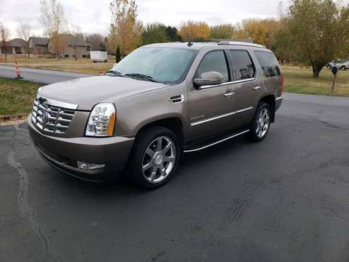 2011 Cadillac Escalade - cars & trucks - by owner - vehicle... for sale in Sioux Falls, SD