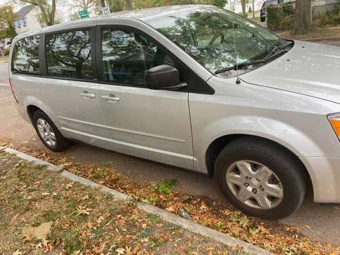 2010 Dodge Grand Caravan - cars & trucks - by owner - vehicle... for sale in Niagara Falls, NY