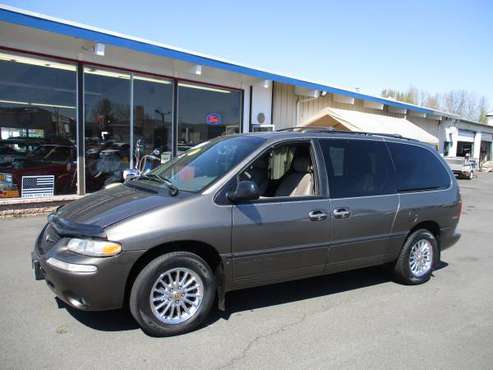 1999 CHRYSLER TOWN & COUNTRY AWD VAN 158k - - by for sale in Longview, OR
