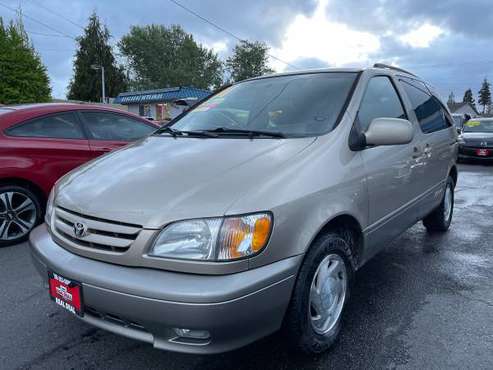 2001 Toyota Sienna XLE - - by dealer - vehicle for sale in South Everett-Hwy 99 WE DELIVER, WA