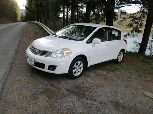 2009 Nissan Versa SL - - by dealer - vehicle for sale in Altoona, PA