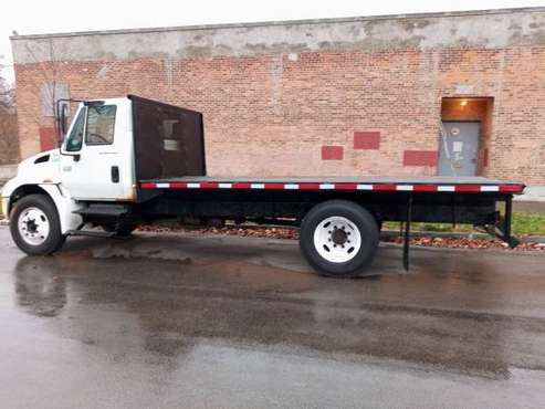 2005 INTERNATIONAL 4200 FLATBED - cars & trucks - by owner - vehicle... for sale in Rochester , NY