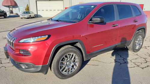 2014 Jeep Cherokee 4x4 - cars & trucks - by dealer - vehicle... for sale in Colburn, WA