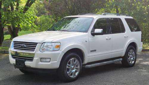 ONE OWNER - 2008 Ford Explorer Limited Get Out There! - cars & for sale in Harrison, NY