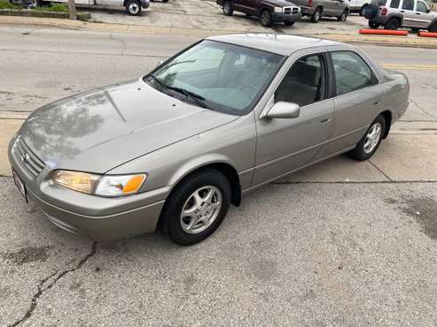 Like new Camry Original condition - - by dealer for sale in IL