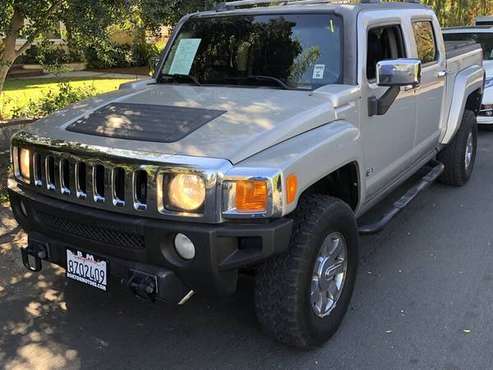 2009 HUMMER H3T Alpha - cars & trucks - by dealer - vehicle... for sale in North Hollywood, CA