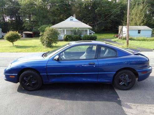 2003 Pontiac Sunfire Base 2dr Coupe CASH DEALS ON ALL CARS OR BYO... for sale in Lake Ariel, PA