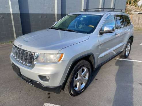 2013 Jeep Grand Cherokee 4x4 4WD Overland Summit 4dr SUV - cars & for sale in Lynnwood, WA