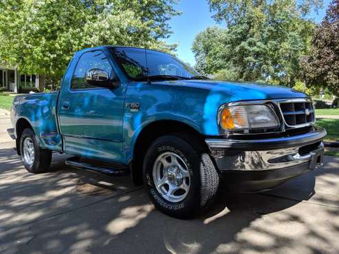 Mint 1998 Ford F150 14,999 original miles for sale in Coal Valley, IA