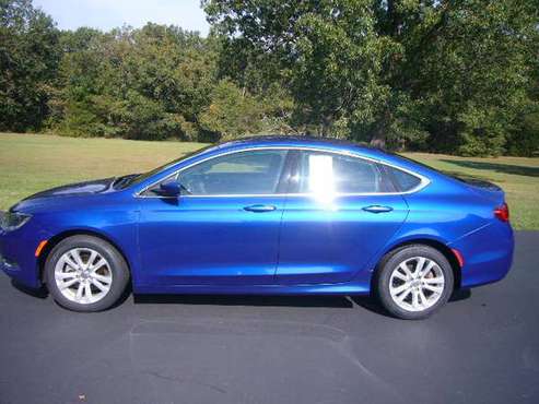 2015 Chrysler 200 Limited for sale in Iberia, MO