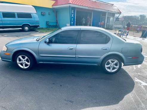 2001 Nissan Maxima - cars & trucks - by owner - vehicle automotive... for sale in New Britain, CT