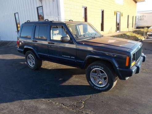 2000 JEEP CHEROKEE CLASSIC - cars & trucks - by dealer - vehicle... for sale in ALBEMARLE, N. C., NC