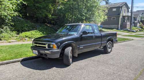 Chevy S10 king cab pickup for sale in Seattle, WA